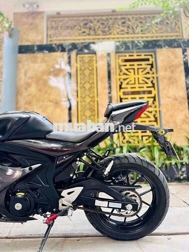 Suzuki GSX R150 2021 Đen Smartkey biển29 đẹp keng 