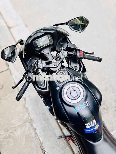 Suzuki GSX R150 2021 Đen Smartkey biển29 đẹp keng 
