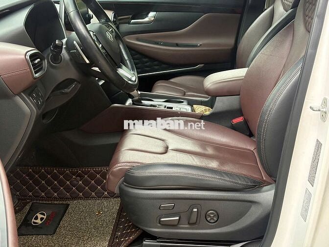 SANTAFE Premium full xăng 2019 chạy 6 vạn 9