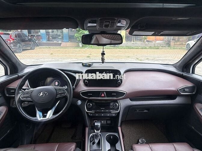 SANTAFE Premium full xăng 2019 chạy 6 vạn 9