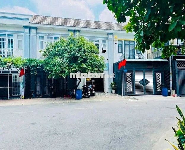 Cho thuê nhà nguyên căn Thuận Giao gần chợ đêm Hòa Lân full nội thất 