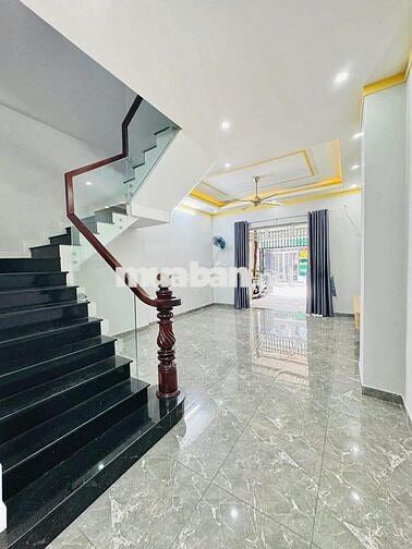 Cho thuê nhà nguyên căn Thuận Giao gần chợ đêm Hòa Lân full nội thất 