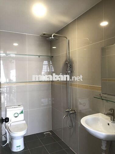 Phòng trọ KTX Sinh Viên Cao Cấp Bee Home - Gần ĐH NTT Q12