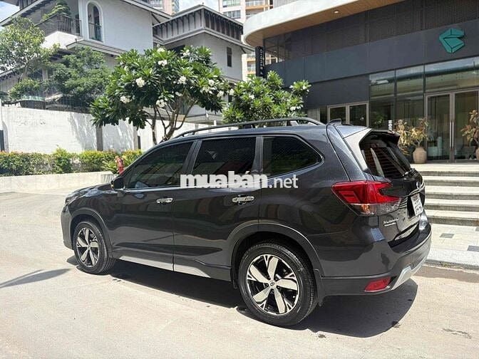 Subaru Forester 2.0IS Eyesight AWD 2019 Xám Nhập