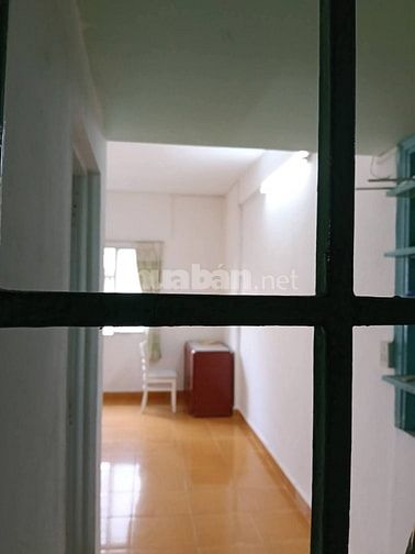 Giá 5tr / tháng, cọc 1 tháng.  Liện hệ chính chủ. 0933954377  Cần cho 