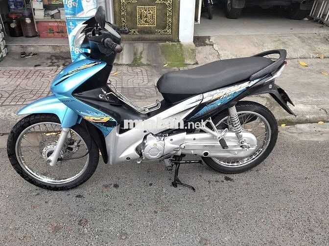 Honda Wave RS Xanh Tỉnh