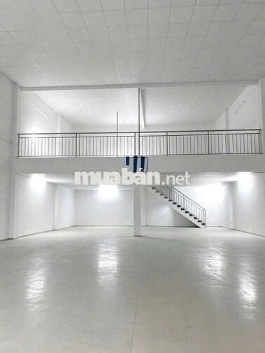 kho xưởng Q12: 10mx25m. Hiệp thành 17