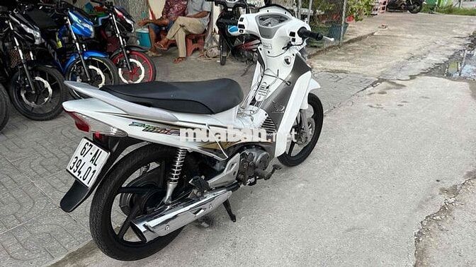 Future Neo GT 06 áo fi09 trắng ( hỗ trợ góp )