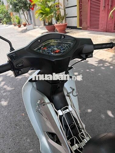 Honda Wave A 100 2023 Trắng Zin Đẹp