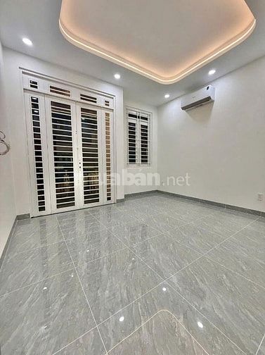Cho thuê nhà nguyên căn đường số 8 gò vấp , 1 trệt 3 lầu 4 pn, giá 18 