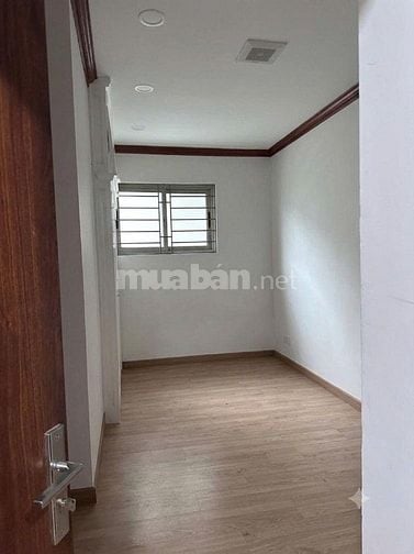 CĂN HỘ 4 PHÒNG NGỦ IA20 CIPUTRA – TẦNG CAO – VIEW SÔNG HỒNG ĐẸP