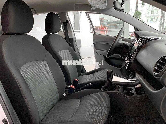 Mitsubishi Attrage 2024 Trắng 5 chỗ