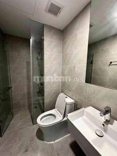 Chung cư Âu Cơ Tower 3Pn 97m2 ko nội thất giá 10 tr/th, trống sẵn.
