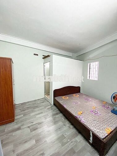 Phòng CCMN 43 Trung Kính Và 1008 Láng 