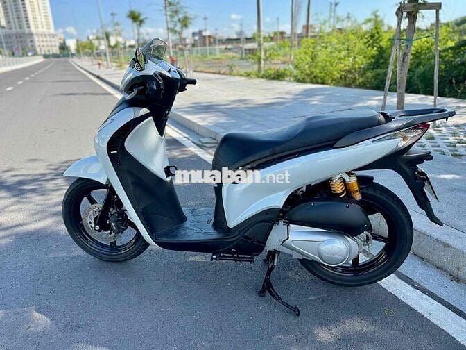 Honda SH150i SM108 Ý Trắng Tự động