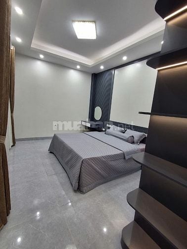 Tôi bán nhà 6 tầng nội thất đầy đủ, đầu ngõ 181, Trần Phú, Văn Quán HĐ