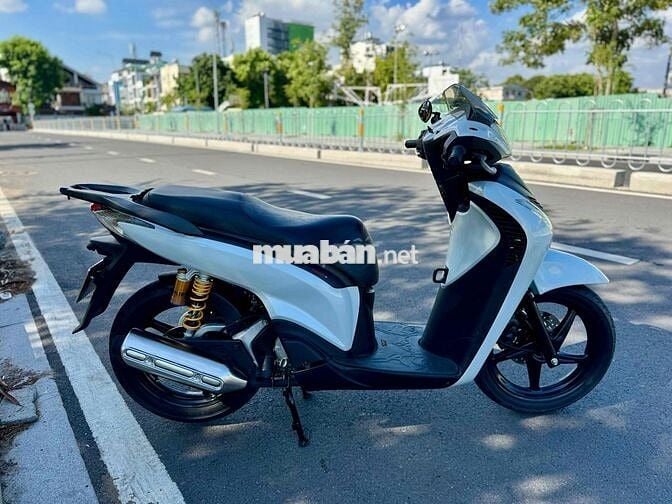 Honda SH150i SM108 Ý Trắng Tự động