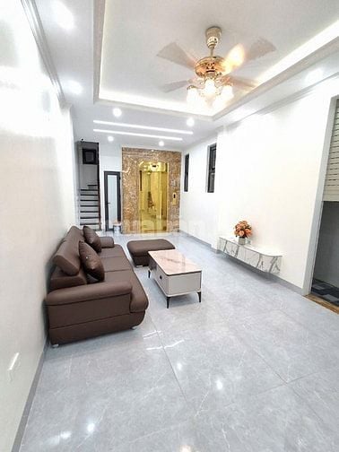 Tôi bán nhà 6 tầng nội thất đầy đủ, đầu ngõ 181, Trần Phú, Văn Quán HĐ