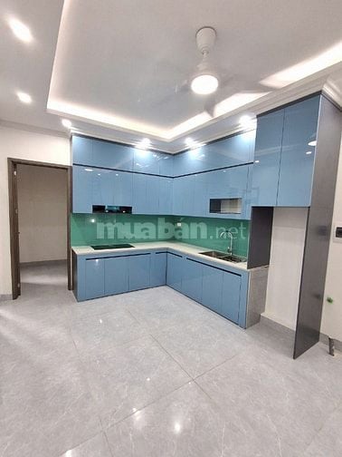 Tôi bán nhà 6 tầng nội thất đầy đủ, đầu ngõ 181, Trần Phú, Văn Quán HĐ