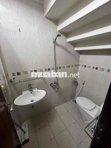 CHO THUÊ NHÀ MẶT TIỀN ĐƯỜNG NHỰA 10M 4X18 4 TẦNG 5PN, 4WC KINH DOANH