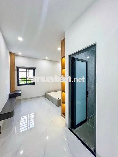 Nhà 1 trệt 1 lầu tại cổng sau KCN Nam Tân Uyên giá 1ty890