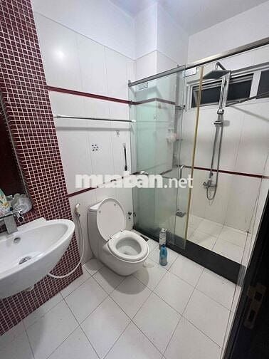 CHO THUÊ NHÀ MẶT TIỀN ĐƯỜNG NHỰA 10M 4X18 4 TẦNG 5PN, 4WC KINH DOANH
