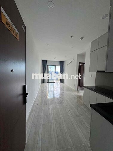 Căn góc suất ngoại giao tháp Bcons Sapphier tầng trung hướng đông nam