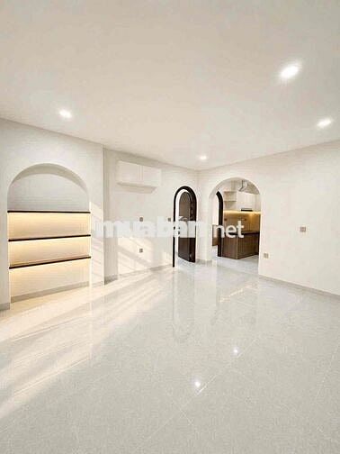 CHO THUÊ 2 PHÒNG NGỦ 1 PHÒNG KHÁCH BAN CÔNG FULL NỘI THẤT GẦN LOTTE