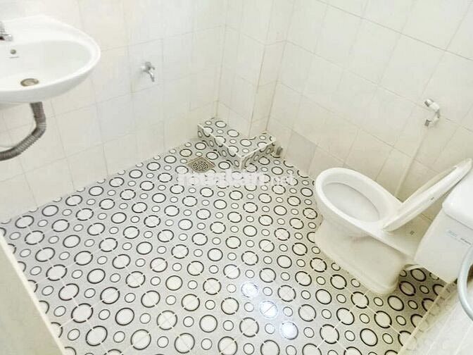 Cho thuê nhà 2 lầu 3PN, 2WC, 2 máy lạnh, giá 8,5tr/ tháng