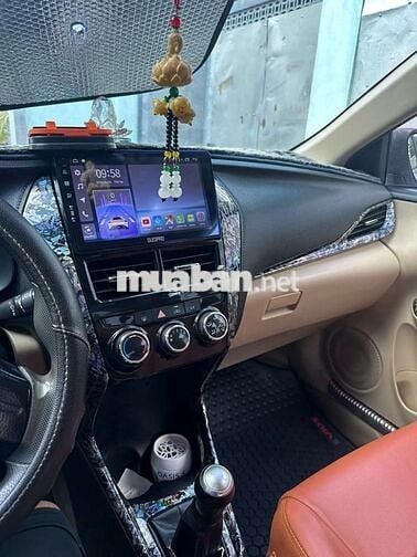 Toyota Vios 2019 Bạc 5 chỗ