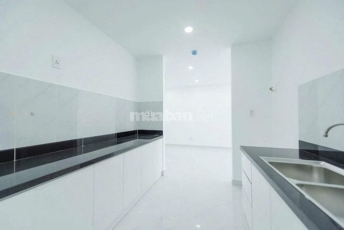 Cho thuê căn hộ 3p ngủ C/c Âu cơ,Đường Âu cơ- Phú Thọ Hòa giá 10,5tr