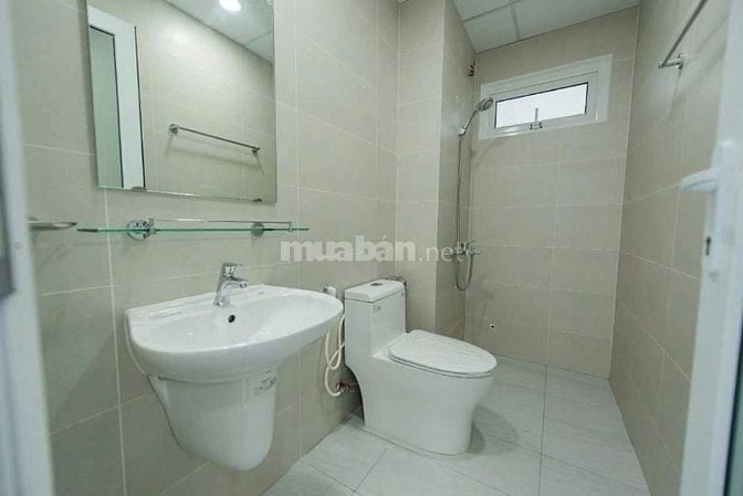 Cho thuê căn hộ 3p ngủ C/c Âu cơ,Đường Âu cơ- Phú Thọ Hòa giá 10,5tr
