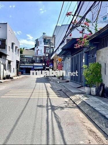 Bán miếng đất ông bà để lại gần chợ Đệm Bình Chánh
