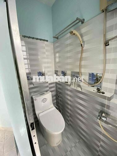 Nhà nguyên căn Lê Đức Thọ ngay chợ An Nhơn 2Pn