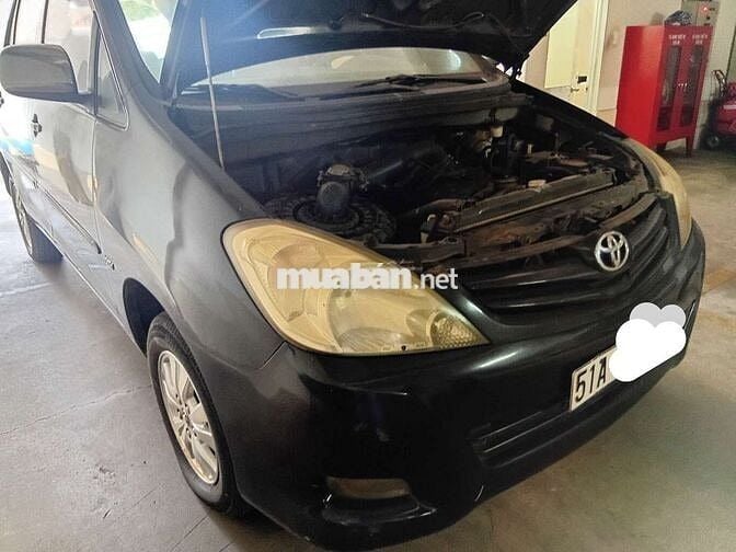 Toyota Innova G 2011 Đen 7 chỗ