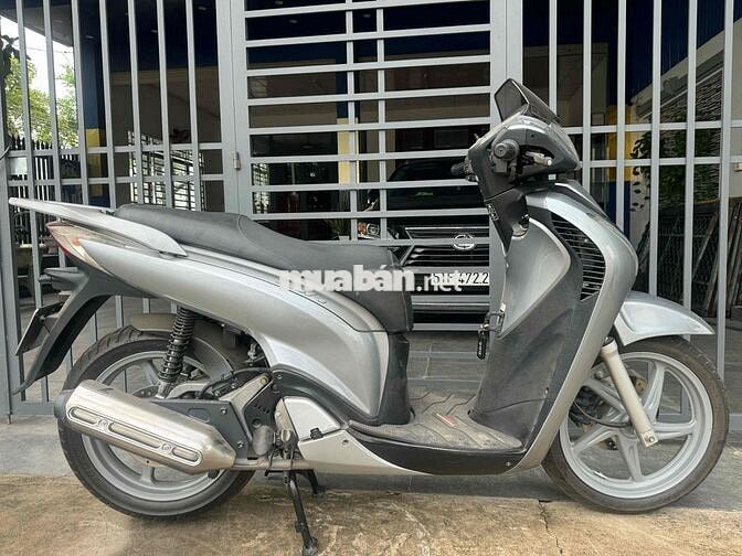 Honda SH 150 Bạc Zin chưa rớt đầu