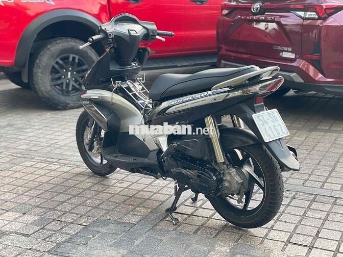 Air Blade fi 2010 trả trc 7tr9 nhận xe bao nợ xấu