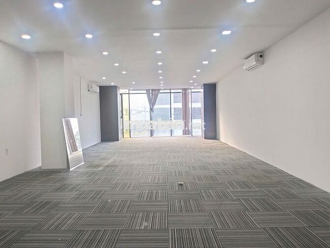 Văn phòng Nguyễn Hữu Thọ – DT 94m² – Giá 23,5 triệu/tháng