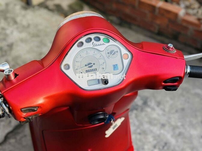 VESPA LX 125CC PHUN XĂNG ĐIỆN TỬ 2012