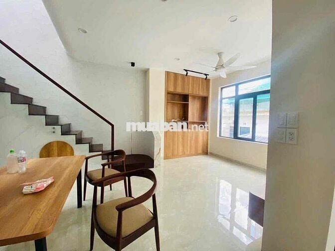 cho thuê nhà mới xây Nguyễn văn dung (7x8) 2 lầu , 3pn , 2wc