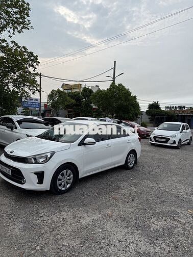 Kia Soluto 2019 Số sàn Trắng