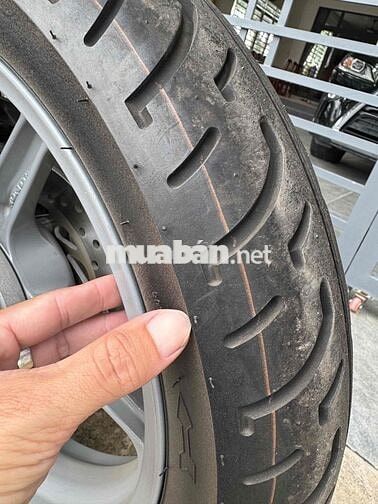 Honda SH 150 Bạc Zin chưa rớt đầu