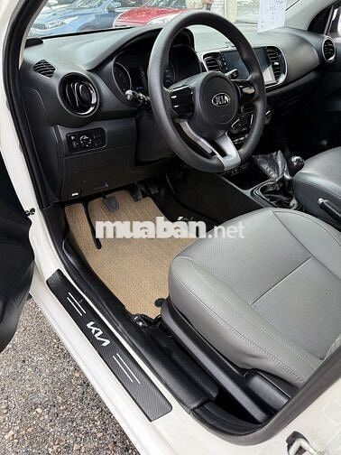 Kia Soluto 2019 Số sàn Trắng