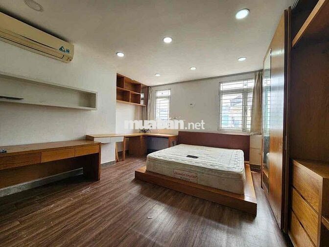 Studio 30m2 Thang Máy full nội thất ngay Nguyễn Trọng Tuyễn, Phú Nhuận