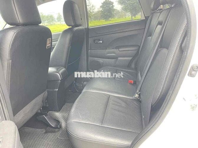 Mitsubishi Outlander Sport 2.0 2014 Trắng