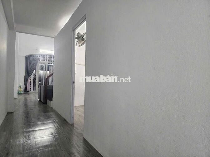 Cho thuê nhà 1,5 tầng MT NẠI HIÊN ĐÔNG 9 - Có 3PN giá 12tr/tháng