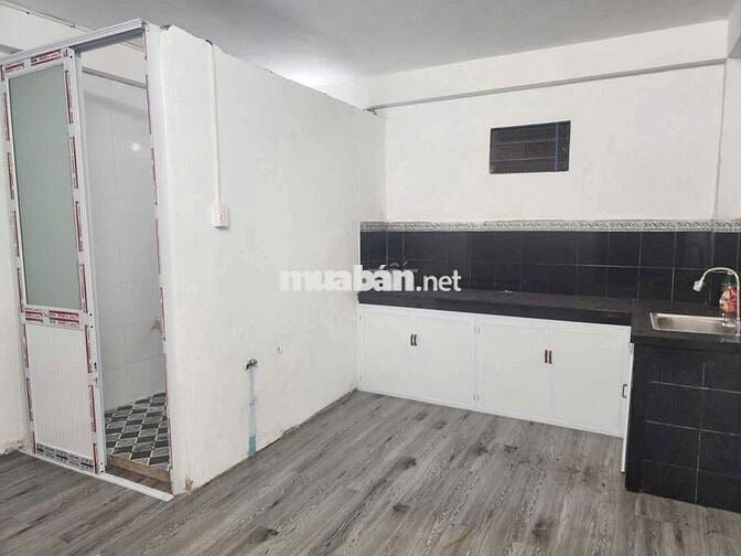 Cho thuê nhà 1,5 tầng MT NẠI HIÊN ĐÔNG 9 - Có 3PN giá 12tr/tháng