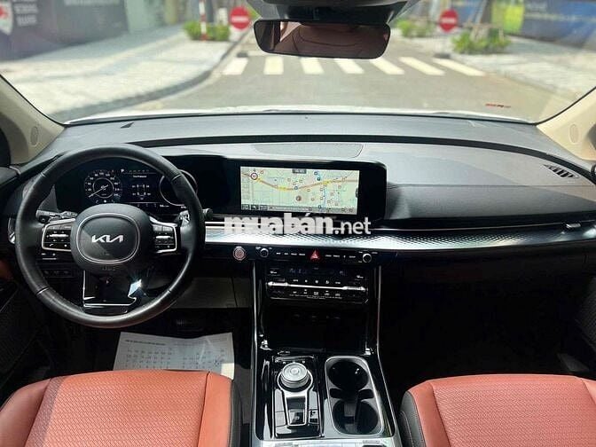 Kia Carnival 2023 2.2 Signature Trắng 67000 km