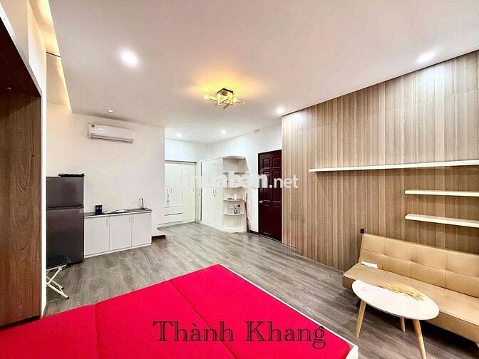 Cho Thuê Căn Hộ Cửa Sổ Hệ Tủ Đô Lớn Rộng 35m2 Ngay Toà Nhà Vietell Q10