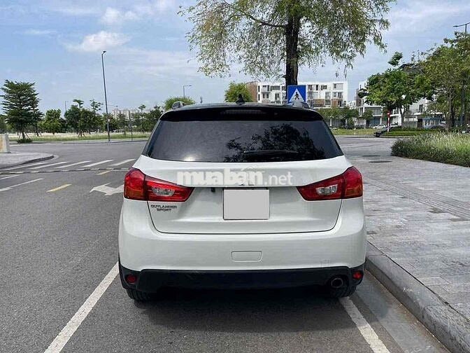 Mitsubishi Outlander 2.0 Sport GLS Trắng